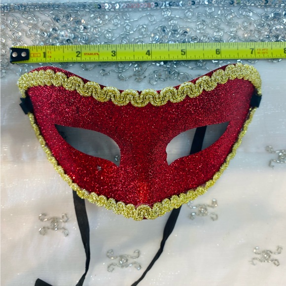 Red Glitter Gold Venetian Carnival Halloween Costume Cosplay Masquerade Mask - Picture 3 of 3